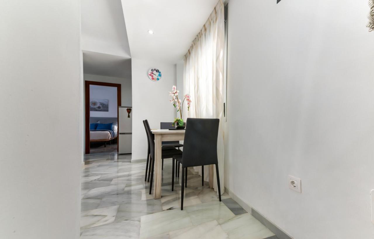 Holidays2Malaga Salitre Cerca Estacion Ave & Fibra Wifi Екстериор снимка