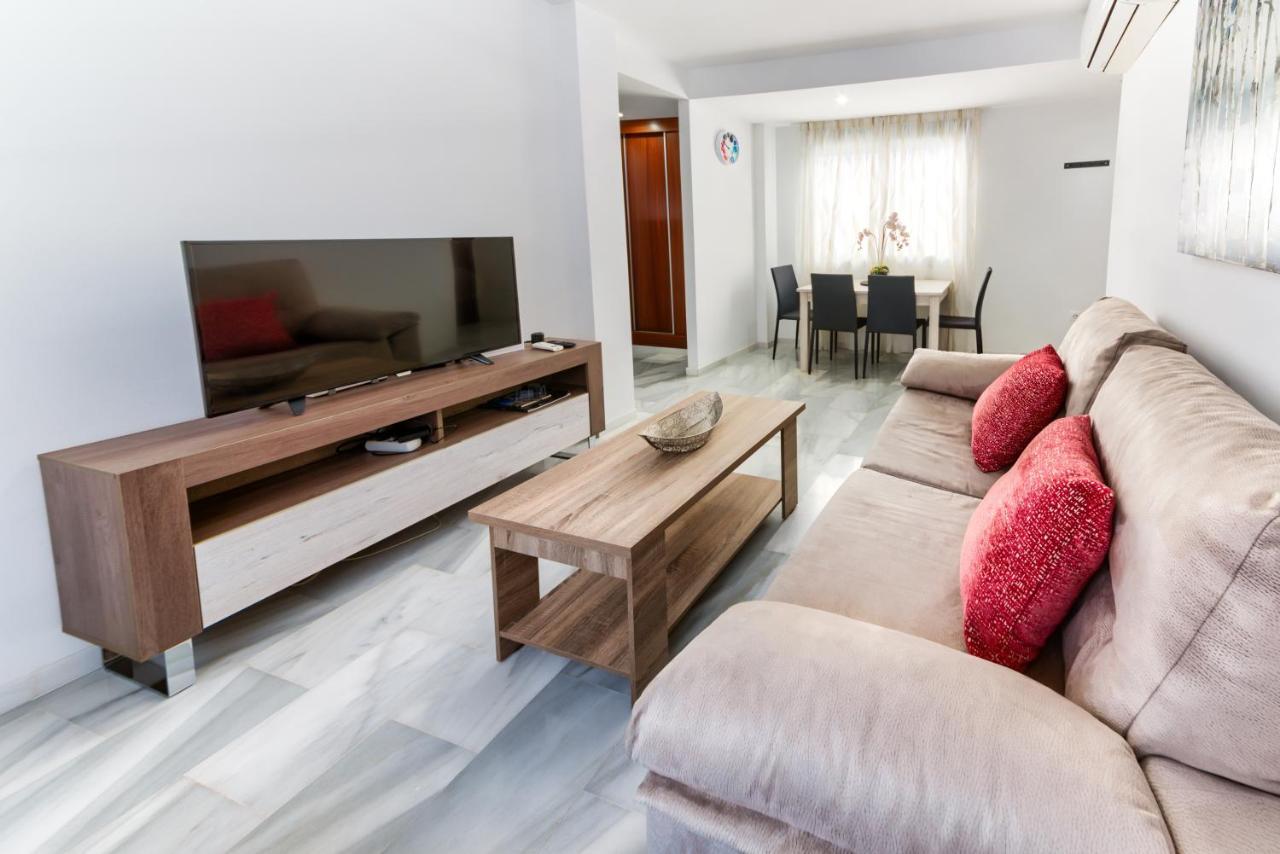 Holidays2Malaga Salitre Cerca Estacion Ave & Fibra Wifi Екстериор снимка