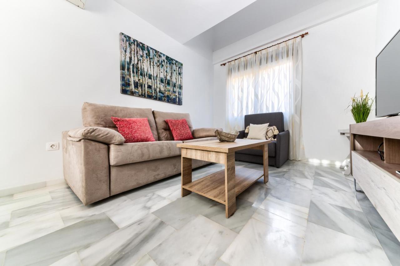 Holidays2Malaga Salitre Cerca Estacion Ave & Fibra Wifi Екстериор снимка